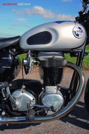 Road Test: Norton ES2 and Matchless G3 | The Classic Motorcycle